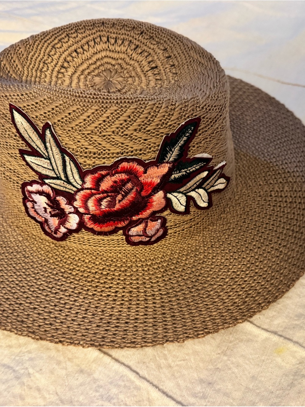 Lulu's Tan Straw Sun Hat with Red Floral Patch